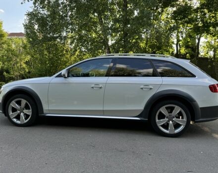Белый Ауди А4, объемом двигателя 2 л и пробегом 150 тыс. км за 14500 $, фото 4 на Automoto.ua