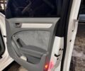 Білий Ауді А4, об'ємом двигуна 1.97 л та пробігом 273 тис. км за 15000 $, фото 21 на Automoto.ua
