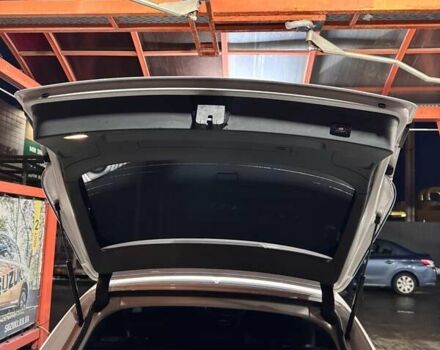 Білий Ауді А4, об'ємом двигуна 1.97 л та пробігом 273 тис. км за 15000 $, фото 11 на Automoto.ua