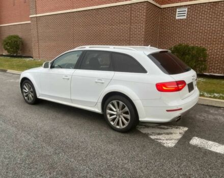 Белый Ауди А4, объемом двигателя 2 л и пробегом 77 тыс. км за 13800 $, фото 6 на Automoto.ua