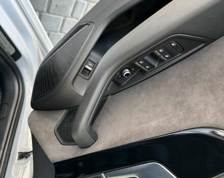 Ауди А4 2016 в Николаеве на Automoto.ua Белый Ауди А4, объемом двигателя 1.97 л и пробегом 216 тыс. км за 22500 $, фото 74 на Automoto.ua