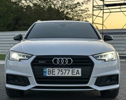 Ауди А4 2016 в Николаеве на Automoto.ua Белый Ауди А4, объемом двигателя 1.97 л и пробегом 216 тыс. км за 22500 $, фото 7 на Automoto.ua