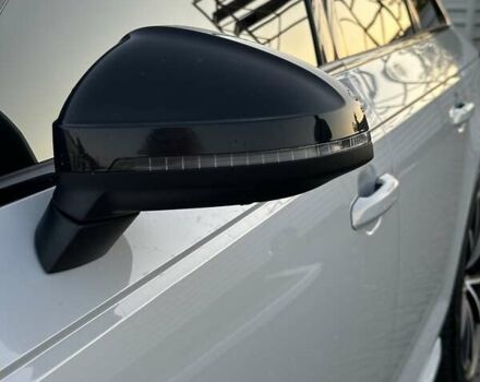 Ауди А4 2016 в Николаеве на Automoto.ua Белый Ауди А4, объемом двигателя 1.97 л и пробегом 216 тыс. км за 22500 $, фото 16 на Automoto.ua