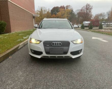 Белый Ауди А4, объемом двигателя 2 л и пробегом 77 тыс. км за 13800 $, фото 1 на Automoto.ua