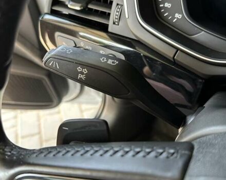 Ауди А4 2016 в Николаеве на Automoto.ua Белый Ауди А4, объемом двигателя 1.97 л и пробегом 216 тыс. км за 22500 $, фото 68 на Automoto.ua