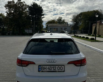 Белый Ауди А4, объемом двигателя 1.97 л и пробегом 220 тыс. км за 18500 $, фото 4 на Automoto.ua