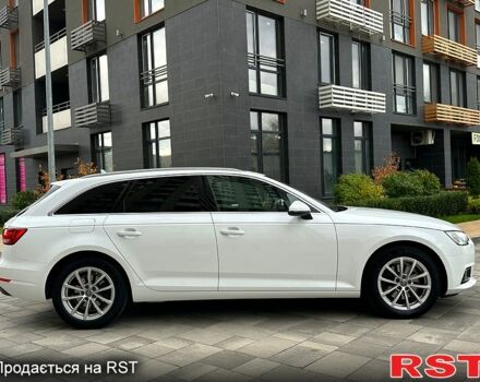 Білий Ауді А4, об'ємом двигуна 2 л та пробігом 227 тис. км за 16333 $, фото 7 на Automoto.ua