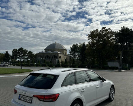 Белый Ауди А4, объемом двигателя 1.97 л и пробегом 220 тыс. км за 18500 $, фото 3 на Automoto.ua