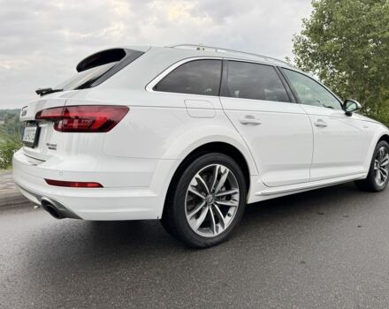 Білий Ауді А4, об'ємом двигуна 2 л та пробігом 123 тис. км за 23800 $, фото 6 на Automoto.ua