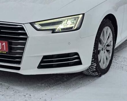 Белый Ауди А4, объемом двигателя 2 л и пробегом 214 тыс. км за 18500 $, фото 4 на Automoto.ua