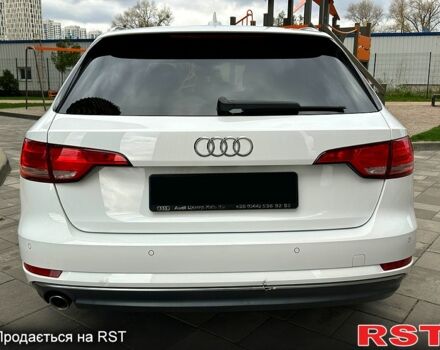 Білий Ауді А4, об'ємом двигуна 2 л та пробігом 227 тис. км за 16333 $, фото 6 на Automoto.ua