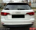 Білий Ауді А4, об'ємом двигуна 2 л та пробігом 227 тис. км за 16333 $, фото 6 на Automoto.ua
