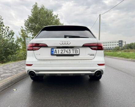 Білий Ауді А4, об'ємом двигуна 2 л та пробігом 123 тис. км за 23800 $, фото 4 на Automoto.ua