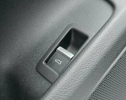 Белый Ауди А4, объемом двигателя 2 л и пробегом 214 тыс. км за 18500 $, фото 20 на Automoto.ua