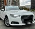 Ауді А4 2017 у Києві на Automoto.ua Білий Ауді А4, об'ємом двигуна 2 л та пробігом 227 тис. км за 16333 $, фото 1 на Automoto.ua