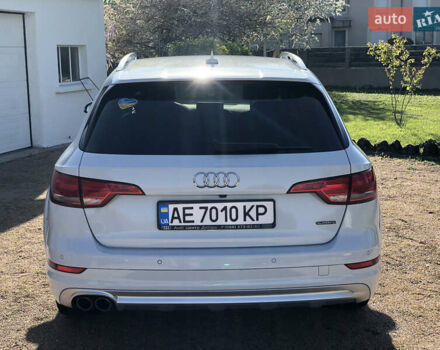 Белый Ауди А4, объемом двигателя 1.97 л и пробегом 148 тыс. км за 25000 $, фото 5 на Automoto.ua