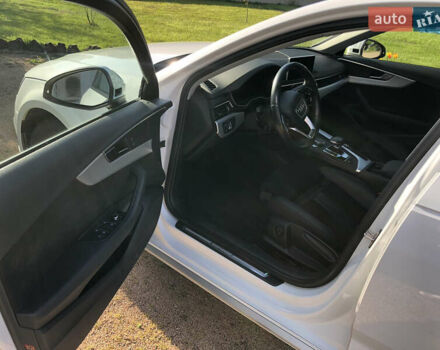 Белый Ауди А4, объемом двигателя 1.97 л и пробегом 148 тыс. км за 25000 $, фото 19 на Automoto.ua