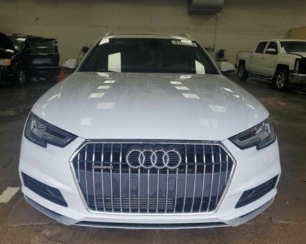 Белый Ауди А4, объемом двигателя 2 л и пробегом 77 тыс. км за 7500 $, фото 4 на Automoto.ua