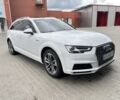 Белый Ауди А4, объемом двигателя 2 л и пробегом 60 тыс. км за 24650 $, фото 1 на Automoto.ua