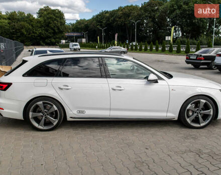 Белый Ауди А4, объемом двигателя 2 л и пробегом 175 тыс. км за 27990 $, фото 44 на Automoto.ua