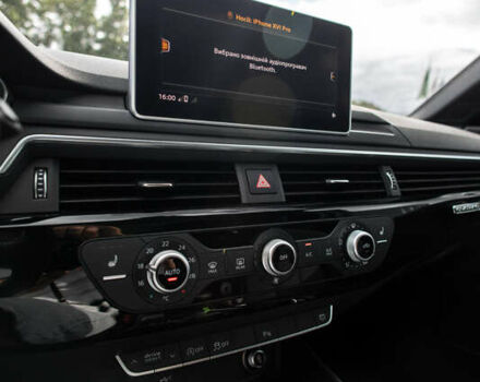 Белый Ауди А4, объемом двигателя 2 л и пробегом 175 тыс. км за 27990 $, фото 14 на Automoto.ua