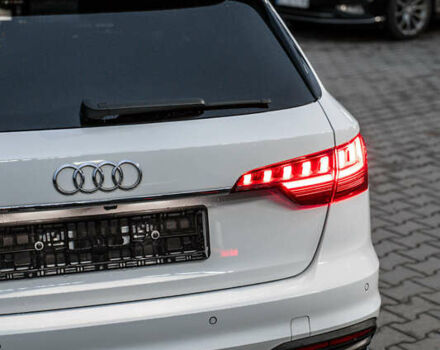 Белый Ауди А4, объемом двигателя 2 л и пробегом 162 тыс. км за 26900 $, фото 10 на Automoto.ua