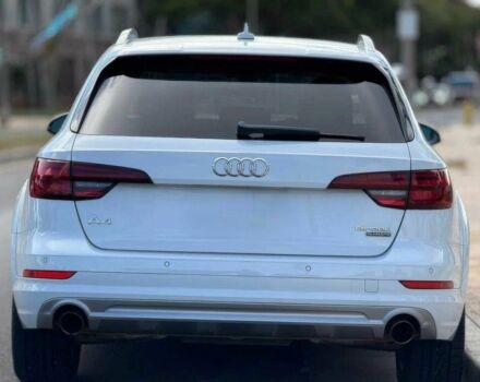 Білий Ауді А4, об'ємом двигуна 2 л та пробігом 37 тис. км за 11000 $, фото 4 на Automoto.ua