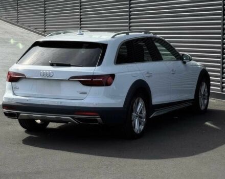 Белый Ауди А4, объемом двигателя 2 л и пробегом 32 тыс. км за 11000 $, фото 5 на Automoto.ua