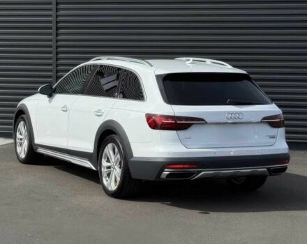 Белый Ауди А4, объемом двигателя 2 л и пробегом 32 тыс. км за 11000 $, фото 3 на Automoto.ua