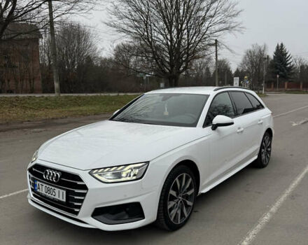 Белый Ауди А4, объемом двигателя 1.97 л и пробегом 99 тыс. км за 27250 $, фото 1 на Automoto.ua