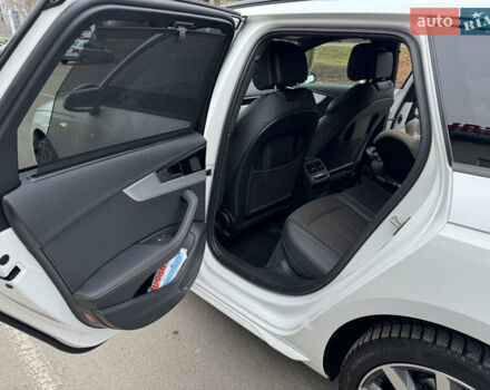 Белый Ауди А4, объемом двигателя 1.97 л и пробегом 99 тыс. км за 27250 $, фото 22 на Automoto.ua