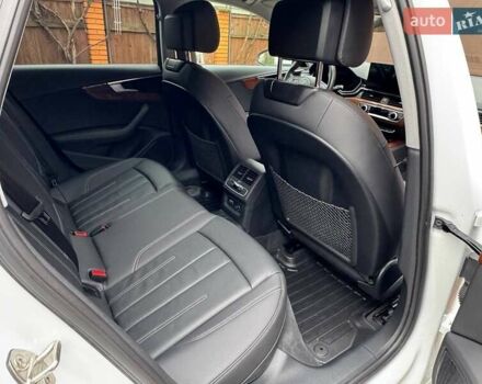 Белый Ауди А4, объемом двигателя 1.98 л и пробегом 12 тыс. км за 35000 $, фото 63 на Automoto.ua