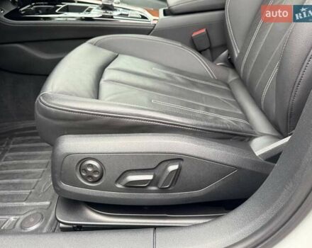 Белый Ауди А4, объемом двигателя 1.98 л и пробегом 12 тыс. км за 35000 $, фото 39 на Automoto.ua