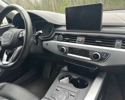 Белый Ауди А4, объемом двигателя 2 л и пробегом 99 тыс. км за 16500 $, фото 6 на Automoto.ua