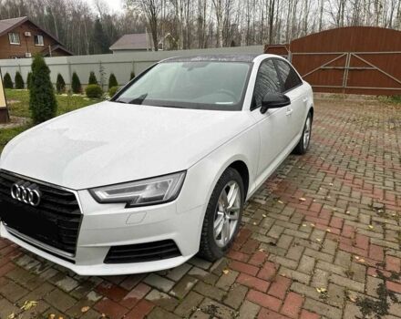 Белый Ауди А4, объемом двигателя 2 л и пробегом 99 тыс. км за 16500 $, фото 1 на Automoto.ua