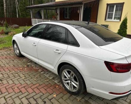 Белый Ауди А4, объемом двигателя 2 л и пробегом 99 тыс. км за 16500 $, фото 4 на Automoto.ua