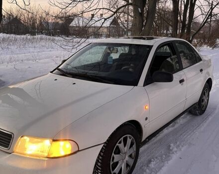Білий Ауді А4, об'ємом двигуна 1.9 л та пробігом 330 тис. км за 1550 $, фото 1 на Automoto.ua