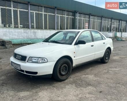 Белый Ауди А4, объемом двигателя 1.9 л и пробегом 330 тыс. км за 1500 $, фото 1 на Automoto.ua