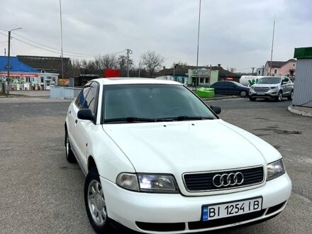 Белый Ауди А4, объемом двигателя 1.6 л и пробегом 38900 тыс. км за 3800 $, фото 1 на Automoto.ua