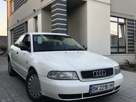 Ауді А4 1996 у Рівному на Automoto.ua Білий Ауді А4, об'ємом двигуна 1.8 л та пробігом 314 тис. км за 3150 $, фото 1 на Automoto.ua