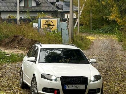 Білий Ауді А4, об'ємом двигуна 2.7 л та пробігом 333 тис. км за 6850 $, фото 1 на Automoto.ua