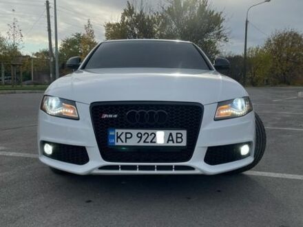 Белый Ауди А4, объемом двигателя 1.98 л и пробегом 300 тыс. км за 8700 $, фото 1 на Automoto.ua
