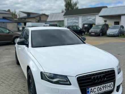 Білий Ауді А4, об'ємом двигуна 1.8 л та пробігом 237 тис. км за 8500 $, фото 1 на Automoto.ua