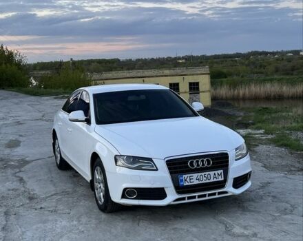 Білий Ауді А4, об'ємом двигуна 1.8 л та пробігом 214 тис. км за 8076 $, фото 1 на Automoto.ua