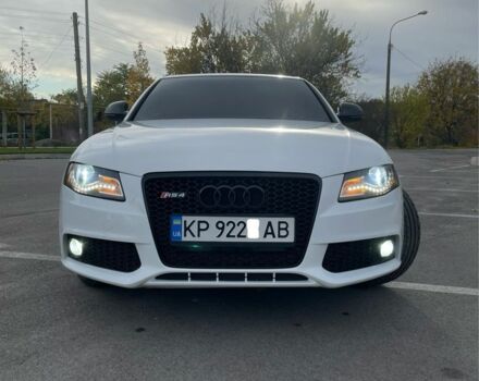 Ауди А4 2008 в Запорожье на Automoto.ua Белый Ауди А4, объемом двигателя 2 л и пробегом 298 тыс. км за 10300 $, фото 1 на Automoto.ua
