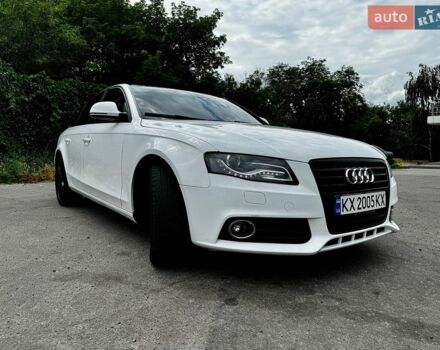 Білий Ауді А4, об'ємом двигуна 1.8 л та пробігом 271 тис. км за 8999 $, фото 1 на Automoto.ua