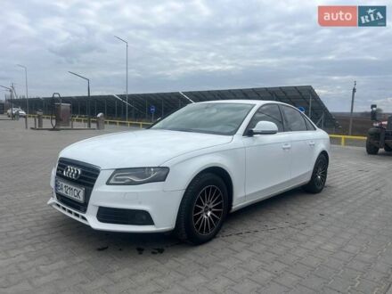 Белый Ауди А4, объемом двигателя 1.8 л и пробегом 253 тыс. км за 8999 $, фото 1 на Automoto.ua