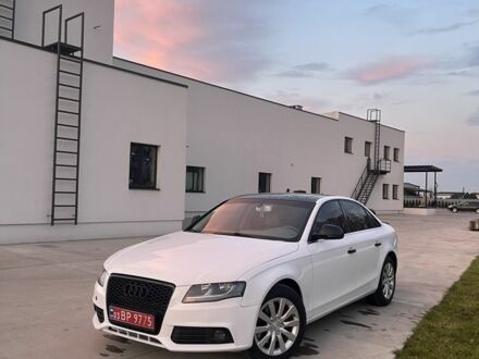 Белый Ауди А4, объемом двигателя 0 л и пробегом 270 тыс. км за 7350 $, фото 1 на Automoto.ua