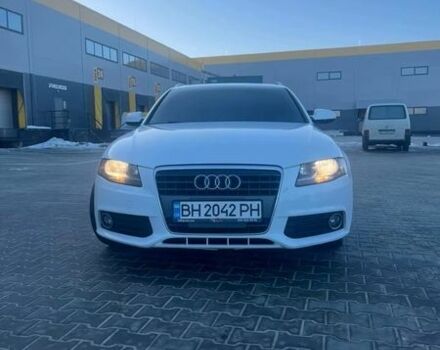 Белый Ауди А4, объемом двигателя 1.98 л и пробегом 275 тыс. км за 8250 $, фото 1 на Automoto.ua