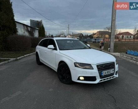 Белый Ауди А4, объемом двигателя 2 л и пробегом 198 тыс. км за 8000 $, фото 1 на Automoto.ua